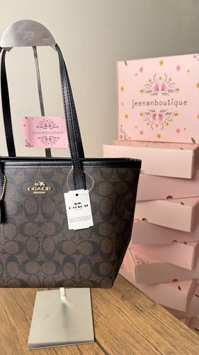 توت باق كوتش ميني