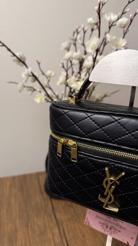 شنطة يد سان لوران ميني أسود