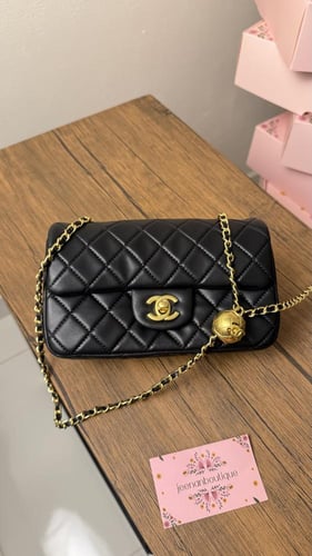 شنطة كتف شانيل أسود