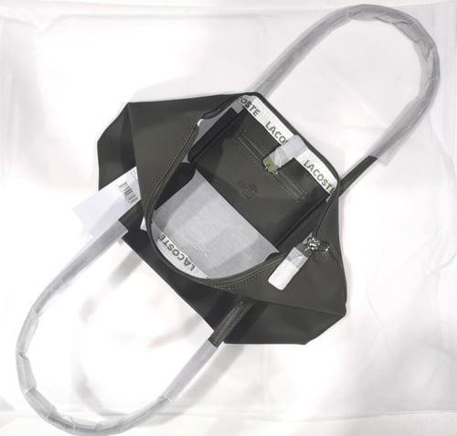 شنطة لاكوست فيس زيتي غامق