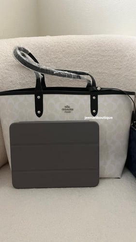 توت باق كوتش دبل فيس