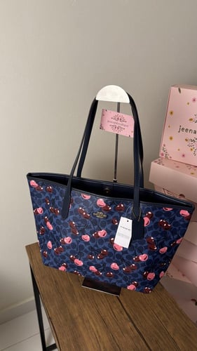 توت باق كوتش كرز