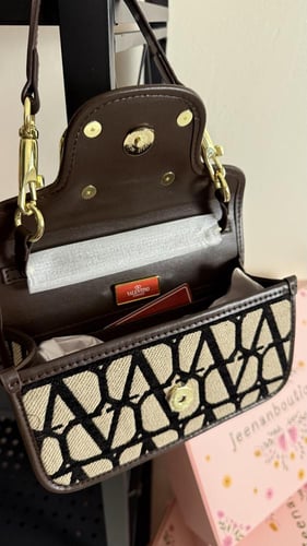 شنطة فالنتينو مقاس صغير