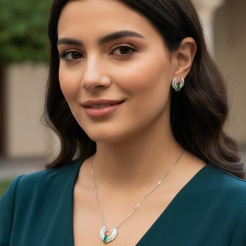 طقم زركون هندسي مطلي روديوم (فضة إسترليني 925)