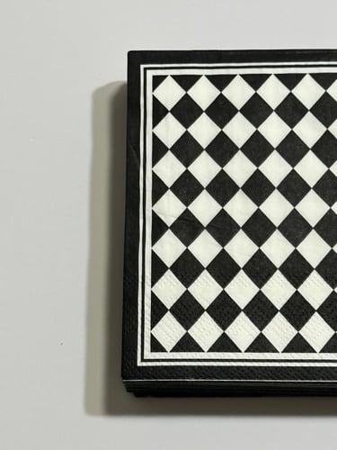 مناديل ورقيه مقاس 25*25 (20 حبه)