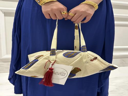 بقشة مع صحن بلاستيك ، جميله للعيد ولرمضان (( بدون...