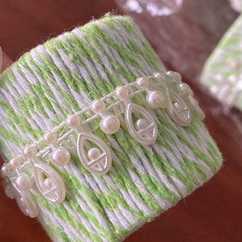 6 حبات من خاتم لون تفاحي مع حزام من الولو