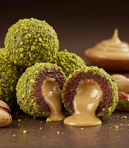 تمرية فستق ملكية بحشو الطحينة 1 كيلو