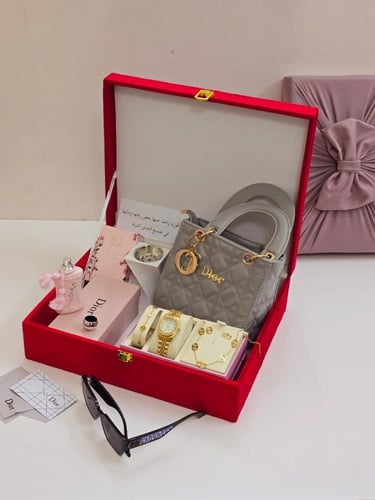 هدية فاخرة للمرأة | حقيبة ديور وساعةرولكس وعطر ديل...