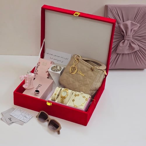 هدية فاخرة للمرأة | حقيبة ديور وساعةرولكس وعطر ديل...