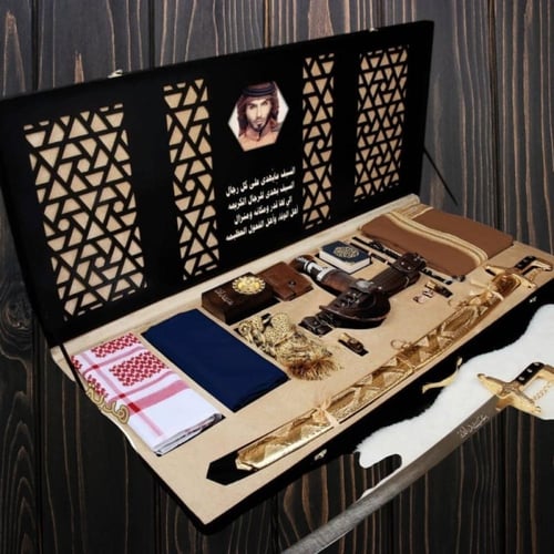 طقم الضيافة الفاخر – لمسة أصالة وأناقة"