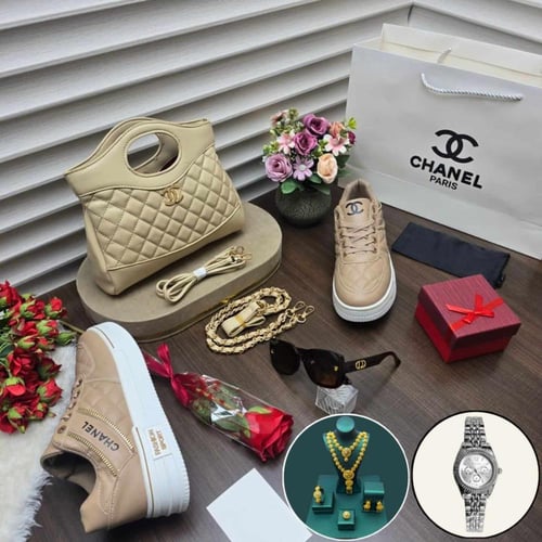 بوكس الرفاهية المتجدد تشكيلة شنط عالمية مع سنيكرز...