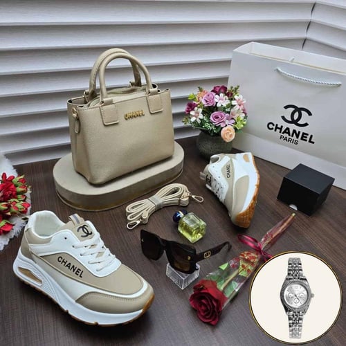 طقم نسائي فاخر ماركة شانيل مع شوز وإكسسوارات هدية...