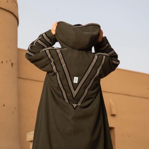 فروه جوخ زيتي ازياء شتوية - مبطن رمادي