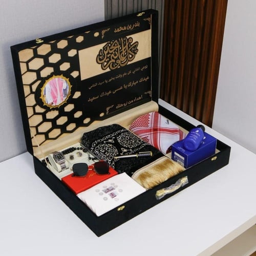 بوكس هدايا رجالي فاخر – عطر شماغ ساعة نظارة مسبحة...