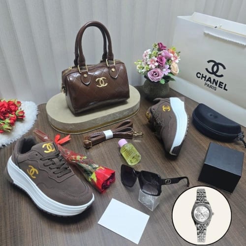 طقم شانيل نسائي فاخر