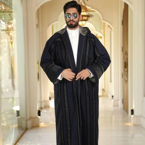 فروة شتوية رجالي لون اسود