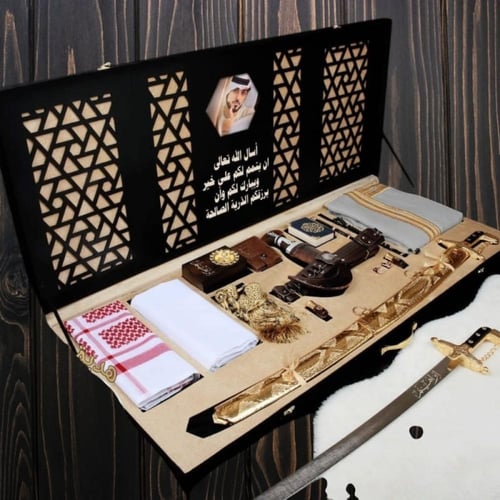 طقم الضيافة الفاخر – لمسة أصالة وأناقة"