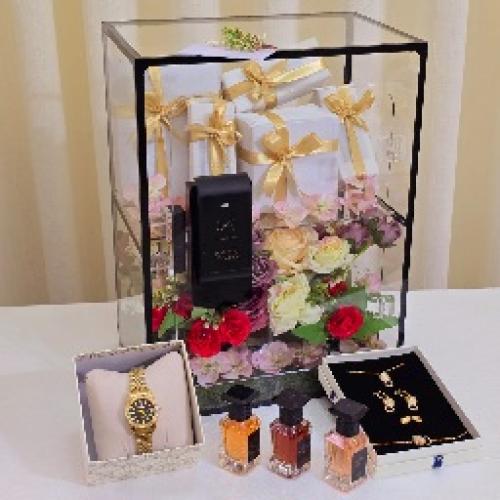 مجموعة الهدايا الملكية – عطر الأناقة وألق الذهبي