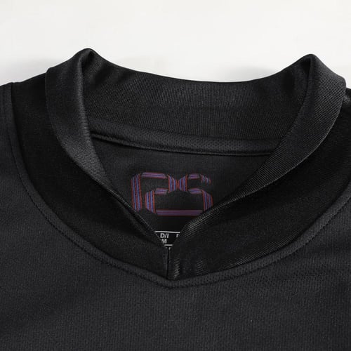 طقم نادي برشلونة الاحتياطي 2025