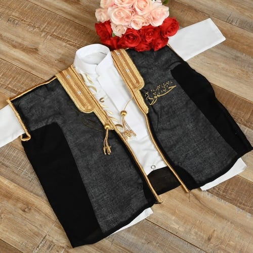 طقم بربتوز مواليد مع بشت