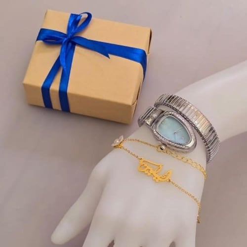طقم نسائي فاخر مطلي بالذهب مع ساعة وسوار اسم أنيق