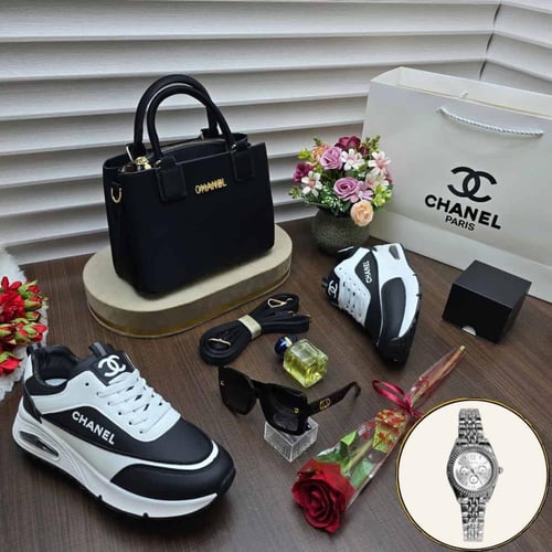 طقم نسائي فاخر ماركة شانيل مع شوز وإكسسوارات هدية...