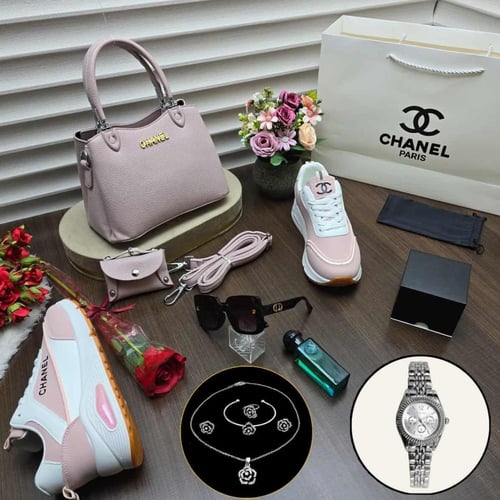 طقم هدايا نسائي متكامل شنطه مع حذاء وإكسسوارات فاخ...