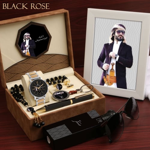 اطقم ساعات رجالي تصميم الاسم والصوره حسب الطلب