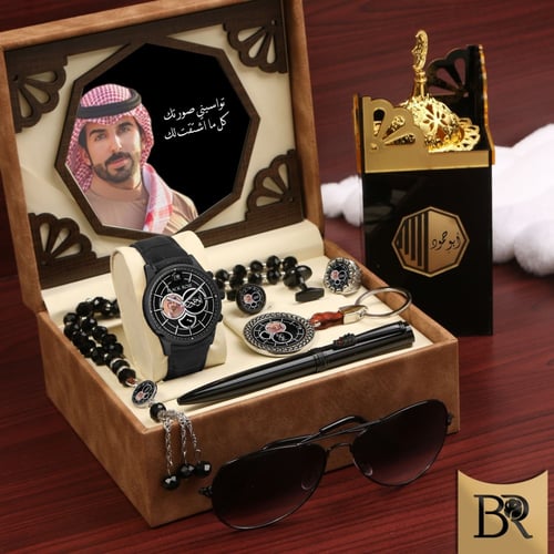 اطقم ساعات رجالي تصميم الاسم والصوره حسب الطلب