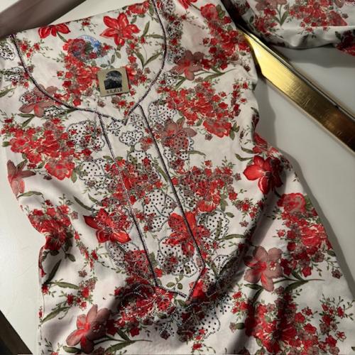 قماش حرير اندونيسي بدون طرحه