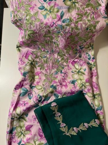 مخور حرير مع طرحه