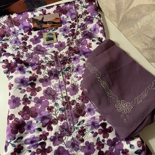 مخور حرير مع طرحه