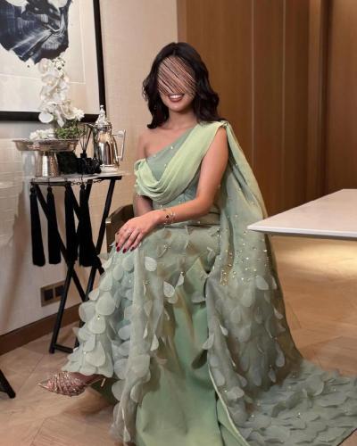 فستان تغريد