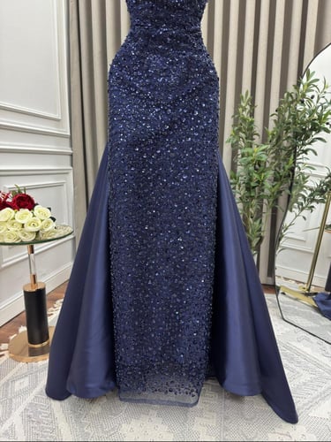 فستان نارين