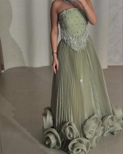 فستان منى زيتي