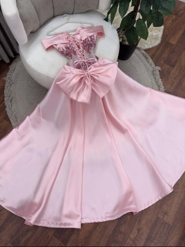 فستان بيادر