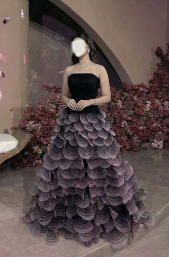 فستان بيادر