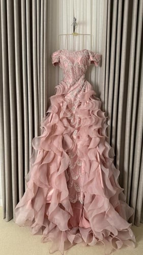 فستان جمانا.