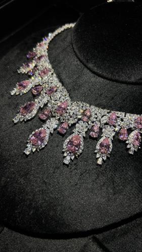 طقم الروز الملكي