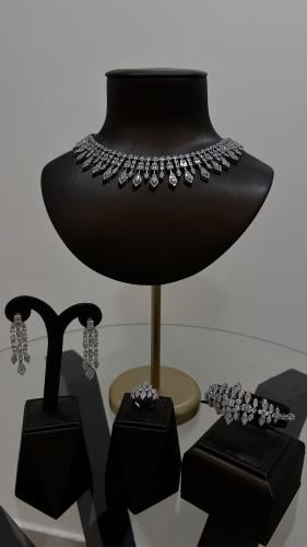 طقم راقي جدا