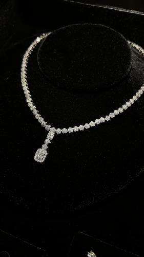 Elegantly designed set S22