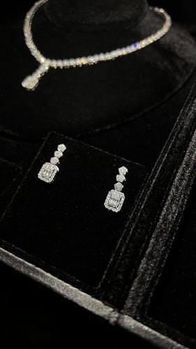 Elegantly designed set S22