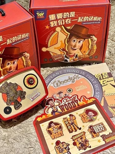 مكبر صوت وودي