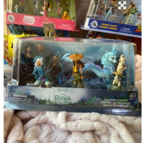 مجسمات رايا