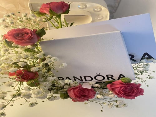 بوكس اسوارة او تعليقة باندورا