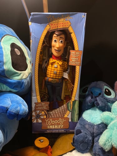 دمية وودي المتحدثة