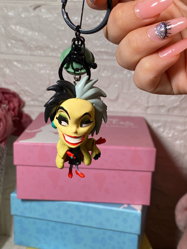 ميدالية كورويلا ديفيل