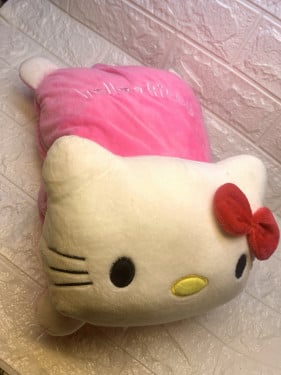 مخدة و بطانية هيلوكيتي