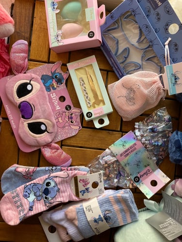 مجموعة شراريب ستيتش و انجل